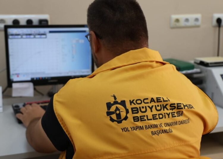 Kocaeli Buyuksehir Laboratuvarina MARKA Destegi file