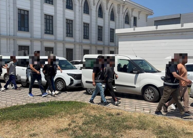 Kocaelide av tufekli kavga 3 yarali 3 tutuklama kocaeli