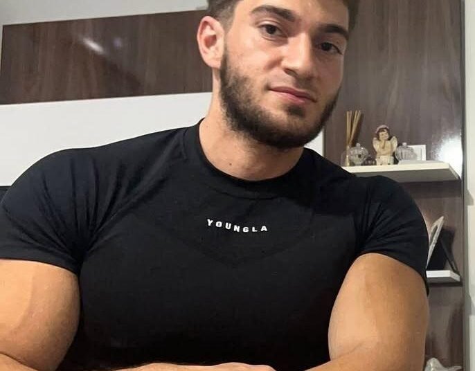 Testo Taylan 14 yasindaki cocugu darbetti iddiasiyla gozaltinda kocaeli