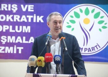 Tuncer Bakirhan Kimsenin surecten kacari yok kocaeli
