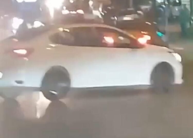 Drift yapan 2 surucuye 96 bin TL ceza kocaeli