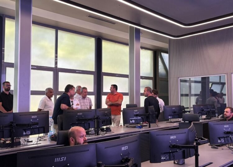 Encumen Uyeleri Ulasim Merkezlerini Inceledi file