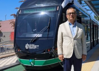 Kocaeli Alikahya Tramvay Iki Istasyon Devrede file