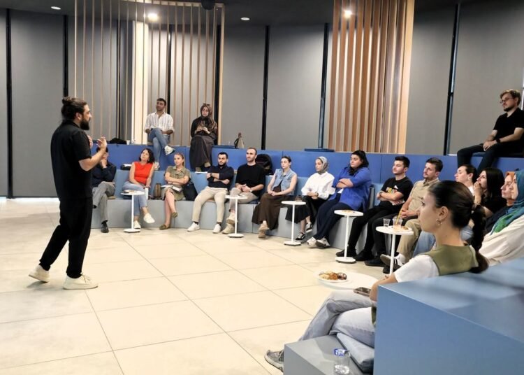 Kocaeli Buyuksehirden kutuphane atagi Kutuphanem Kocaeli file