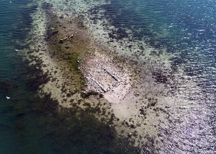 Sapanca Golu Sular cekildi tarihi kilise ortaya cikti kocaeli