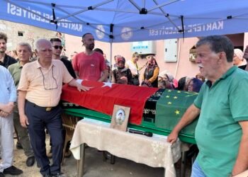 Sapanca Golunde olum 21 gun once evlenen dalgic defnedildi kocaeli