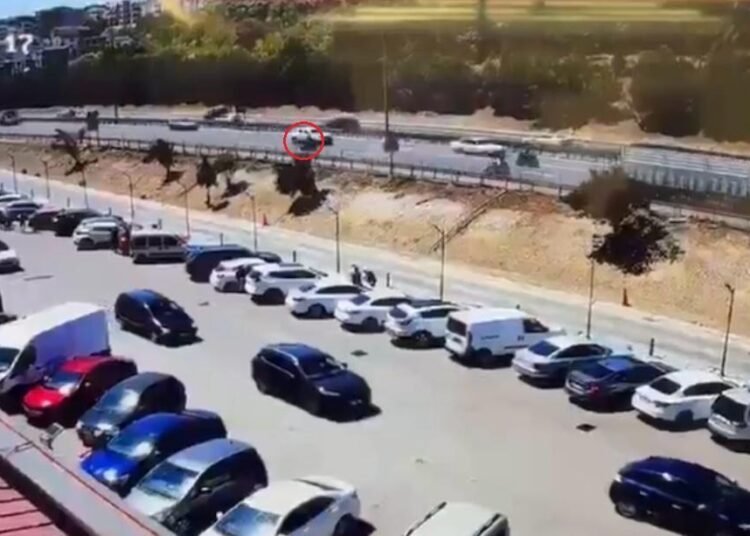 Sosyal medya unlusunun motosiklet kazasi kamerada Olum kocaeli