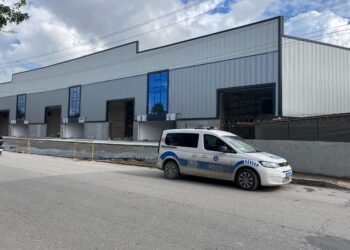 Beton dokumu Elektrik akimina kapilan isci agir yarali 12kocaeli