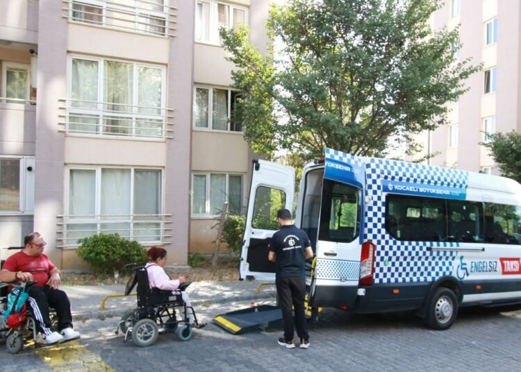 Kocaeli Buyuksehir Engelsiz yasamda fark yaratiyor file