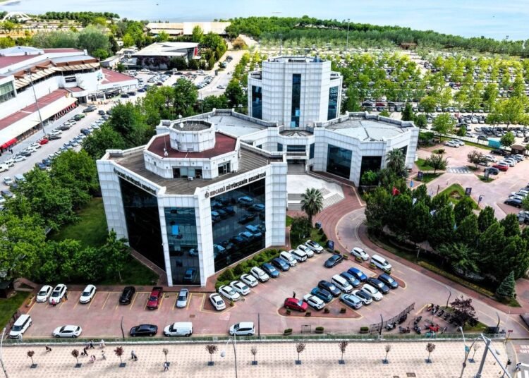 Sosyal Yasam Merkezi Teklif Cagrisi Basladi file