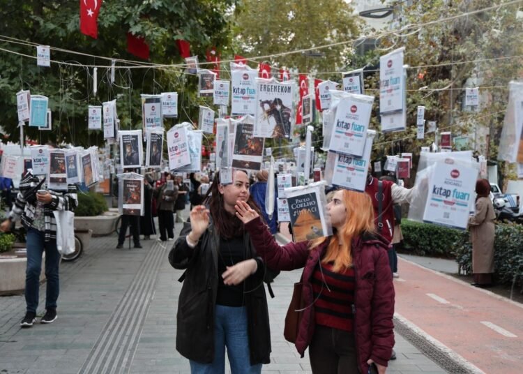 Asirlik cinarlardaki 5 bin kitap dakikalar icinde toplandi 12kocaeli