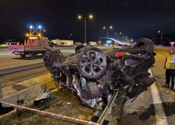 Kuzey Marmarada otomobil cip carpisti 2 olu 5 yarali 12kocaeli