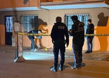 Silahli Saldirida Bacagindan Yaralandi 12kocaeli