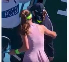 Tenis Dünyası Zeynep Sönmez’i Konuşuyor