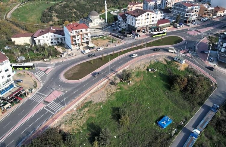 Gebze’de Trafik Dönel Kavşaklarla Rahatlıyor