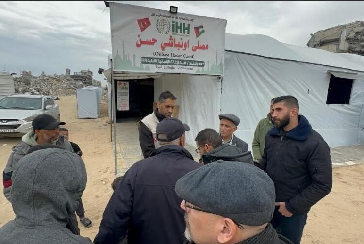 İsrail Yıktı, Büyükşehir Kurdu