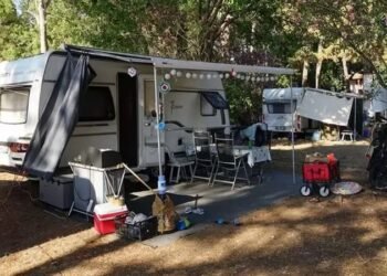 Darıca Millet Bahçesi Otoparkı Ücretli Oldu: Karavan Sahiplerinden Tepki