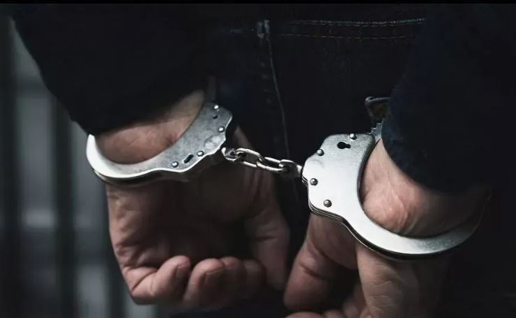 İzmit’te Türk Bayrağı Yakma Skandalı