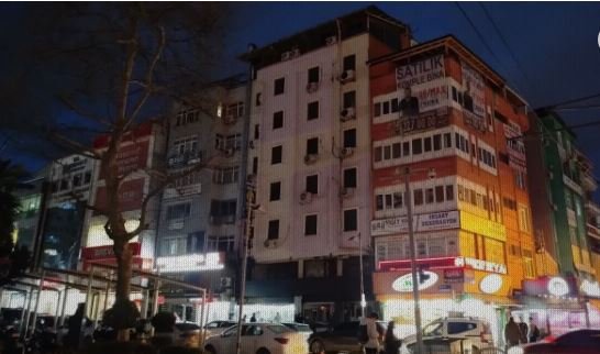 İzmit’in Tanınmış Oteli Yangın Yönetmeliği Nedeniyle Mühürlendi