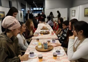Kartepe’de yarıyıl tatiline sanat dokunuşu