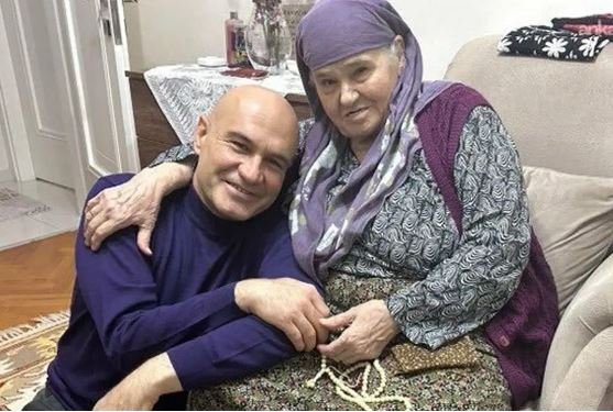 İYİ Partili Turhan Çömez’in annesi İkbal Çömez vefat etti