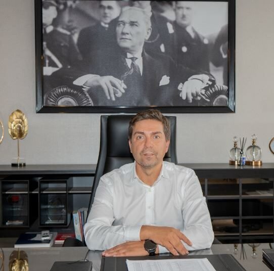 BÜLENT SARI’DAN SAHTE HESAP UYARISI: KAMUOYUNA DUYURU