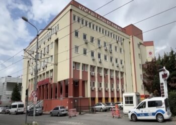 Kocaeli Adliyesi Emanet Deposunda 2 Kilo Altın ve 6.400 Dolar Skandalı