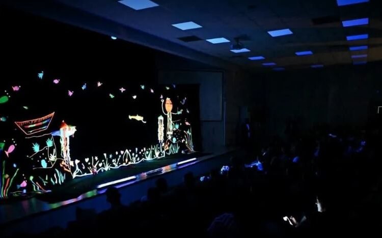 Kartepe’de Canlı Çizgi Film Tadında Bir Sahne Deneyimi