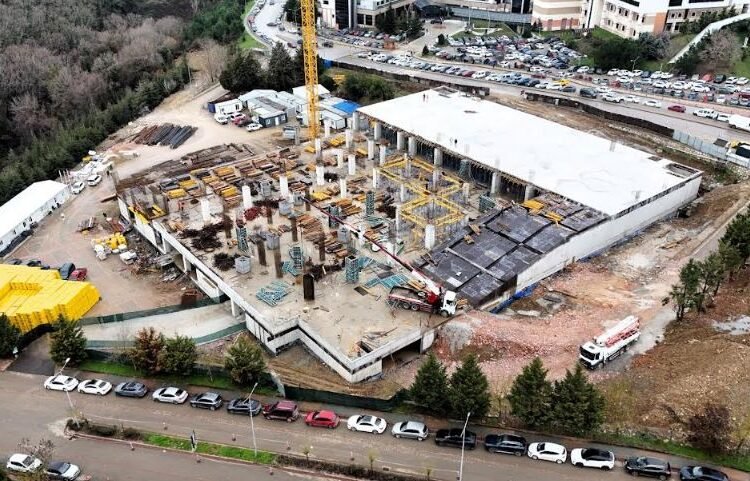 “KOÜ Umuttepe Cami ve Otopark Projesi” Tüm Hızıyla Sürüyor