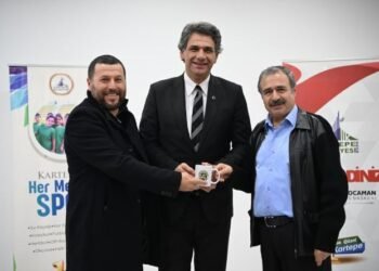 Kartepe Belediye Başkanı Mustafa Kocaman, Veteran Sporcularla Buluştu