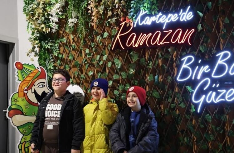 Kartepe Kent Meydanı’nda Ramazan Akşamları Maneviyatla Buluşuyor