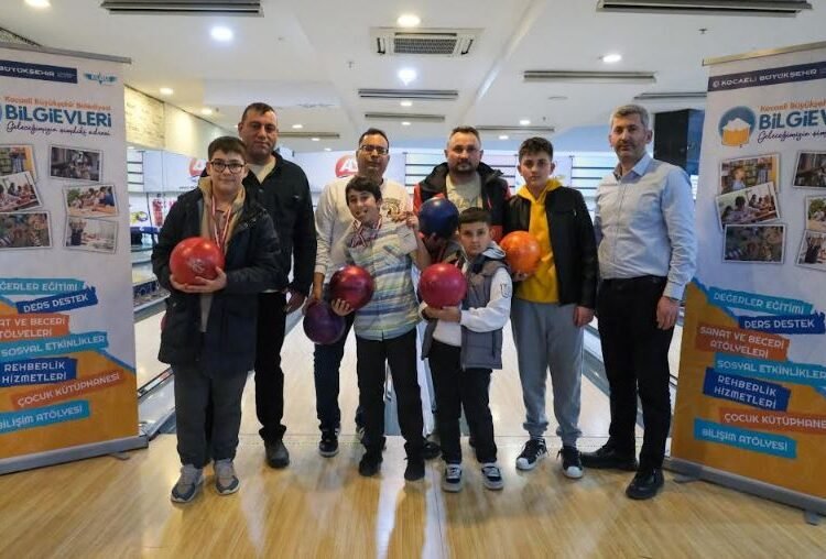 Bilgievleri’nde Baba-Oğul Bowling Turnuvası Büyük İlgi Gördü