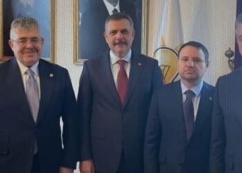 Veysel Tipioğlu’ndan Yeni Bakanlara Tebrik Ziyareti