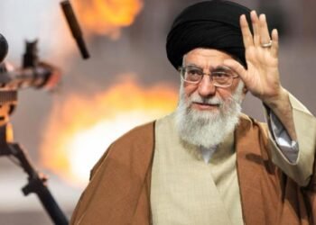 Tahran’da Hamaney’in Konutuyla İlgili Silahlı Saldırı İddiası