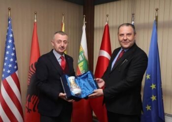 Kocaeli Büyükşehir Belediyesi, Kırçova ile kardeş şehir protokolü için adım attı