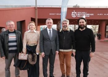 Kocaeli Sanatta İddialı: “Taşra Değil, Merkez Olacağız”