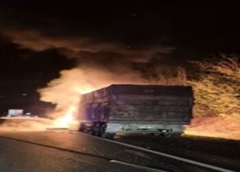 Bursa Kestel TIR Yangını: Mısır Yüklü Araç Alevlere Teslim Oldu