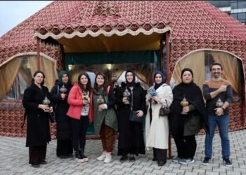 Kartepe’de Sanatın Merkezi Otağ Çadırı Oldu