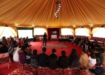 Minik Kitapseverlere Özel Söyleşi ve İmza Günü