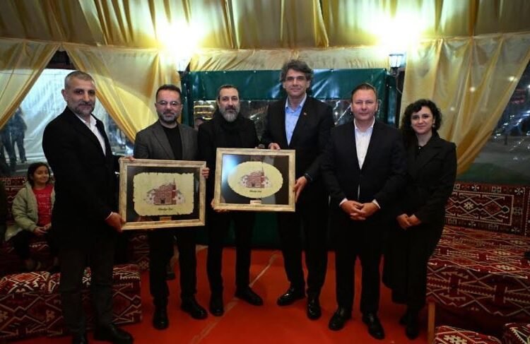 Kartepe’de Milli Şair Mehmet Akif Ersoy Dualarla Anıldı