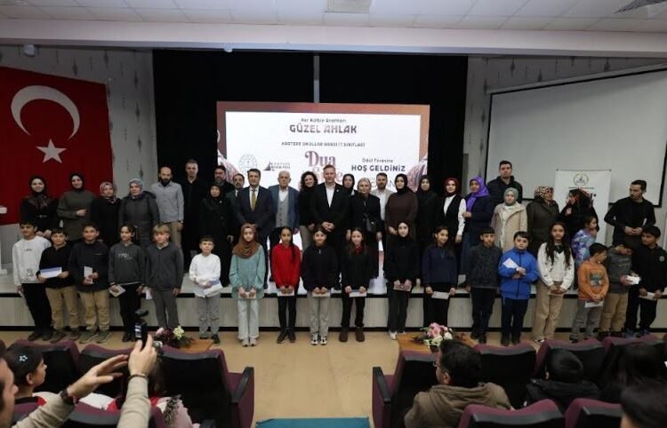 Kartepe’de Manevi Değerler İçin Anlamlı Yarışma