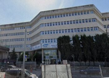 İzmit’te SGK binası için tahliye kararı: Karot raporu sonrası 5 katlı yapı boşaltılıyor