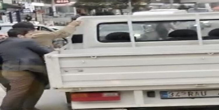 Maltepe’de trafikte kavga eden 3 kişiye 540 bin lira ceza