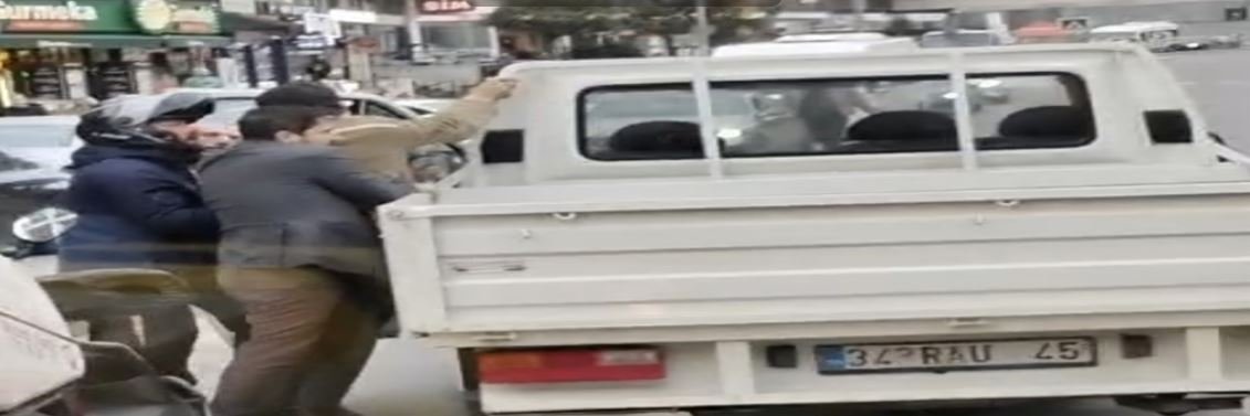 Maltepe’de trafikte kavga eden 3 kişiye 540 bin lira ceza
