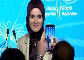 Mahinur Özdemir Göktaş: “Ücretli doğum iznini 24 haftaya çıkarıyoruz”