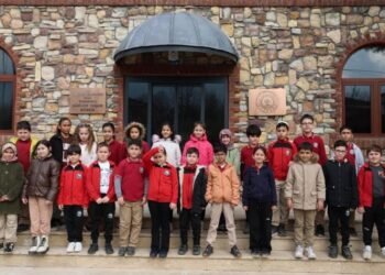 Kartepeli Miniklerden Tarihe Yolculuk