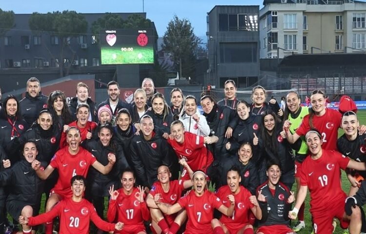 Türkiye A Milli Kadın Futbol Takımı Malta’yı farklı geçti: 3-0