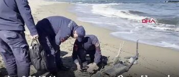 Sakarya sahilinde parçalanmış insansız hava aracı bulundu