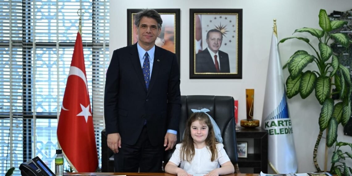 Kartepede Baskanlik Koltugu Nevra Zeynepe Emanet 4