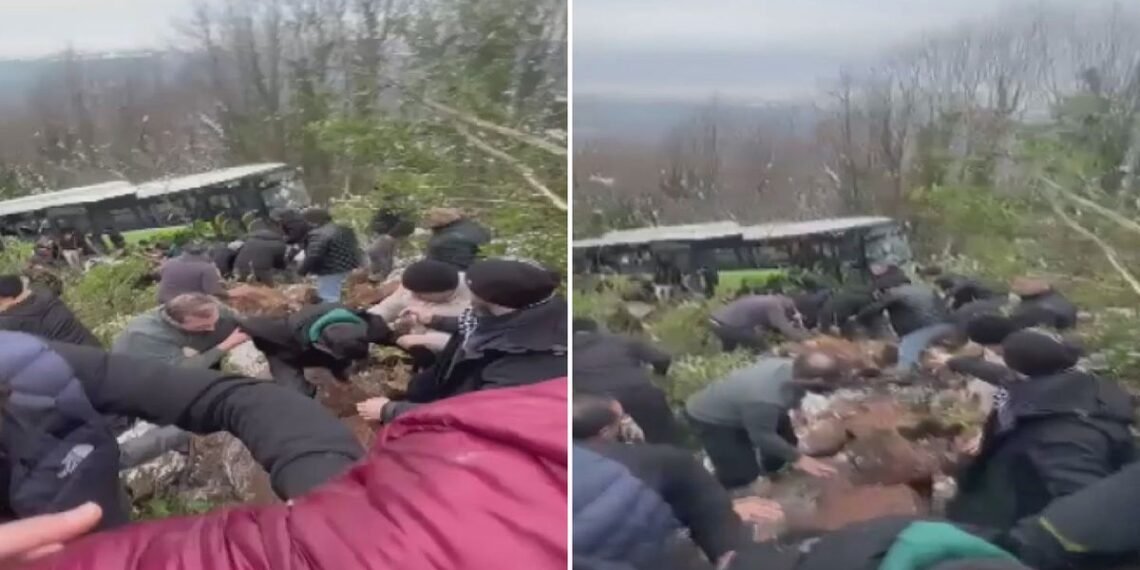 kocaeli nde can pazari belediye otobusu 19488069 2163 amp